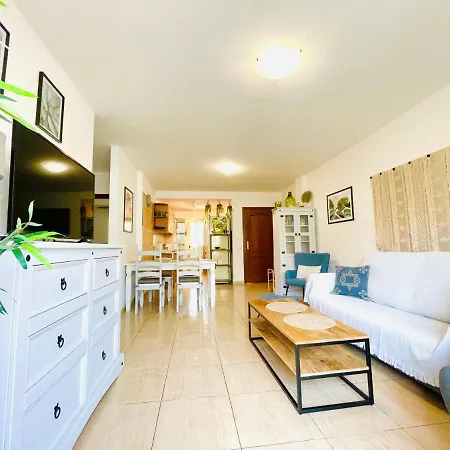 Rooftop Pool コラレホ